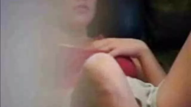یاقوت کبود بلوند گربه خود را با کرست باز دانلود سوپر سکسی خارجی و جوراب سکسی باز می کند